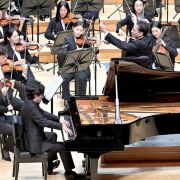 Bruce Liu, Andrés Orozco-Estrada and the KBS Symphony Orchestra &copy; KBS Symphony Orchestra