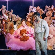 Anastasiya Taratorkina (Gilda) und Leonardo Lee (Rigoletto) &copy; Felix Grünschloß