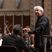 Semyon Bychkov conducts The Cleveland Orchestra © Yevhen Gulenko