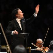Gustavo Dudamel conducts the Los Angeles Philharmonic &copy; BBC | Chris Christodoulou