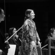 Dalia Stasevska and the Philadelphia Orchestra &copy; Sixiao Yang (January 2026)