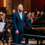 Lukáš Vondráček and the Prague Radio Symphony Orchestra &copy; Matěj Komár