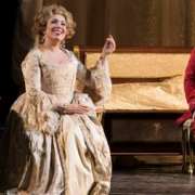 Maria José Siri (Manon Lescaut) and Dalibor Jenis (Lescaut) &copy; Ramella & Giannese | Teatro Regio di Torino