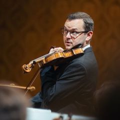 &copy; Petr Chodura