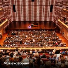 &copy; Melle Meivogel