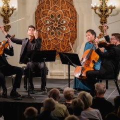 &copy; Music@Menlo